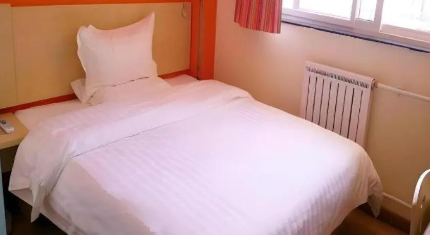 Bed in 7 Days Inn Luzhou Commercial Pedestrian Street Center