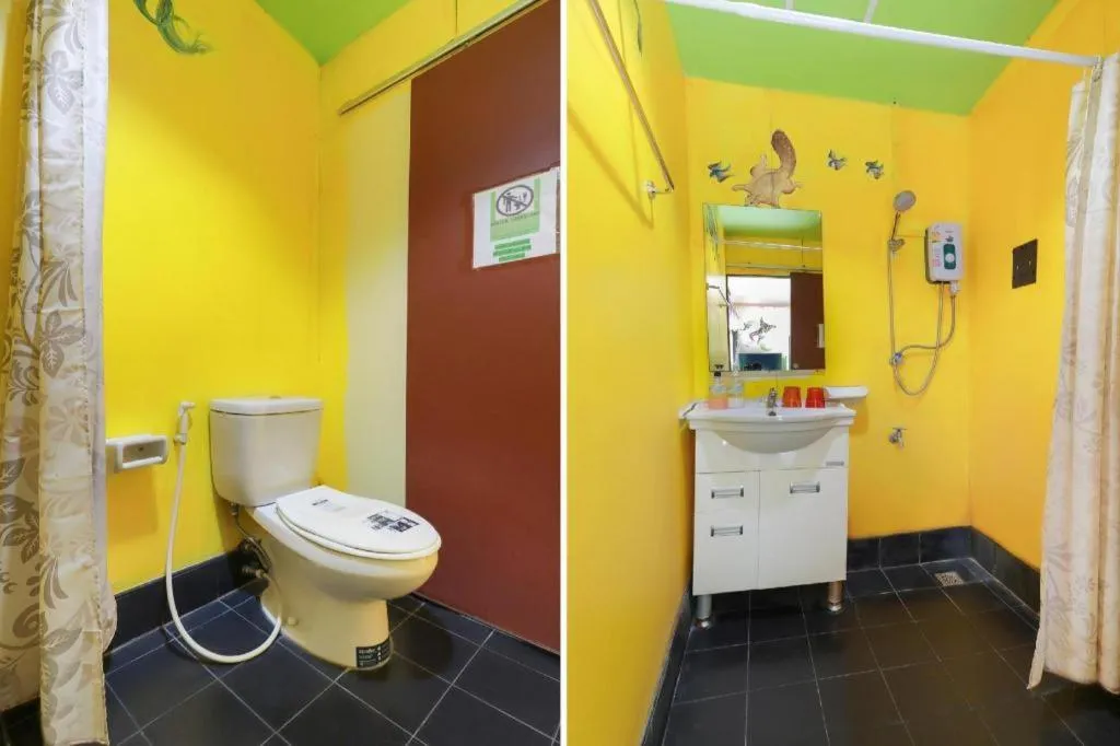 OYO 768 First Station Hotel