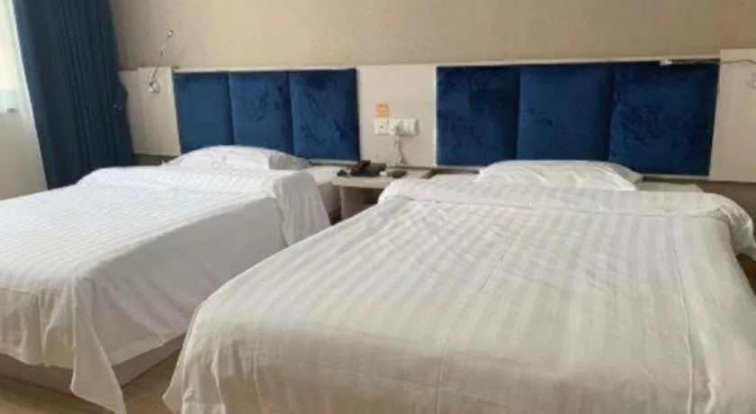 Bed in 7 Days Inn Zhenjiang Jiangsu University