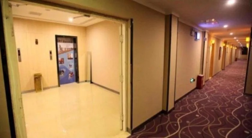 7 Days Premium Nanchang Xiejiacun Metro Station Mengshidai Plaza