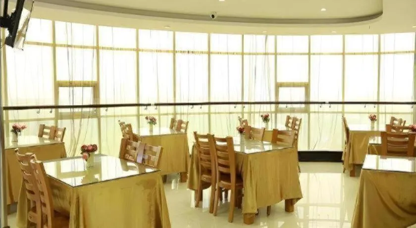 GreenTree Inn Anhui Fuyang Funan East Huaihe Road Express Hotel