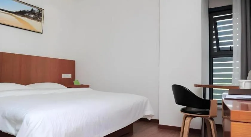 Bed in Vatica Shanghai Jiading District Anting Metro Station Moyu Road Hotel