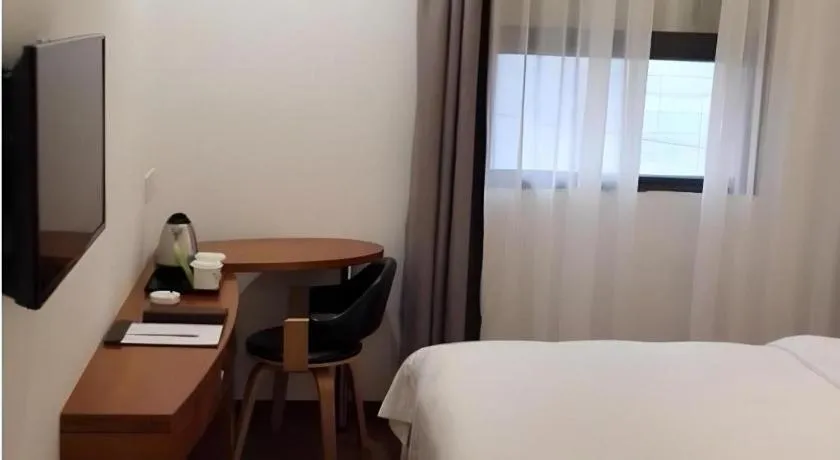 Bed in Vatica Shanghai Jiading District Anting Metro Station Moyu Road Hotel