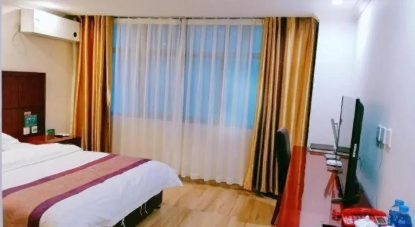 Bed in GreenTree Alliance Gansu Longnan Beishan East Road Hotel
