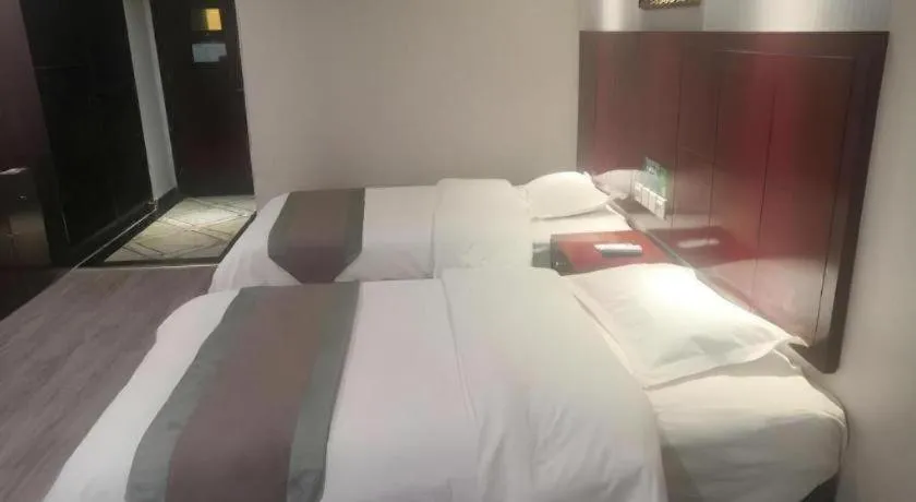 Bed in GreenTree Alliance Gansu Longnan Beishan East Road Hotel