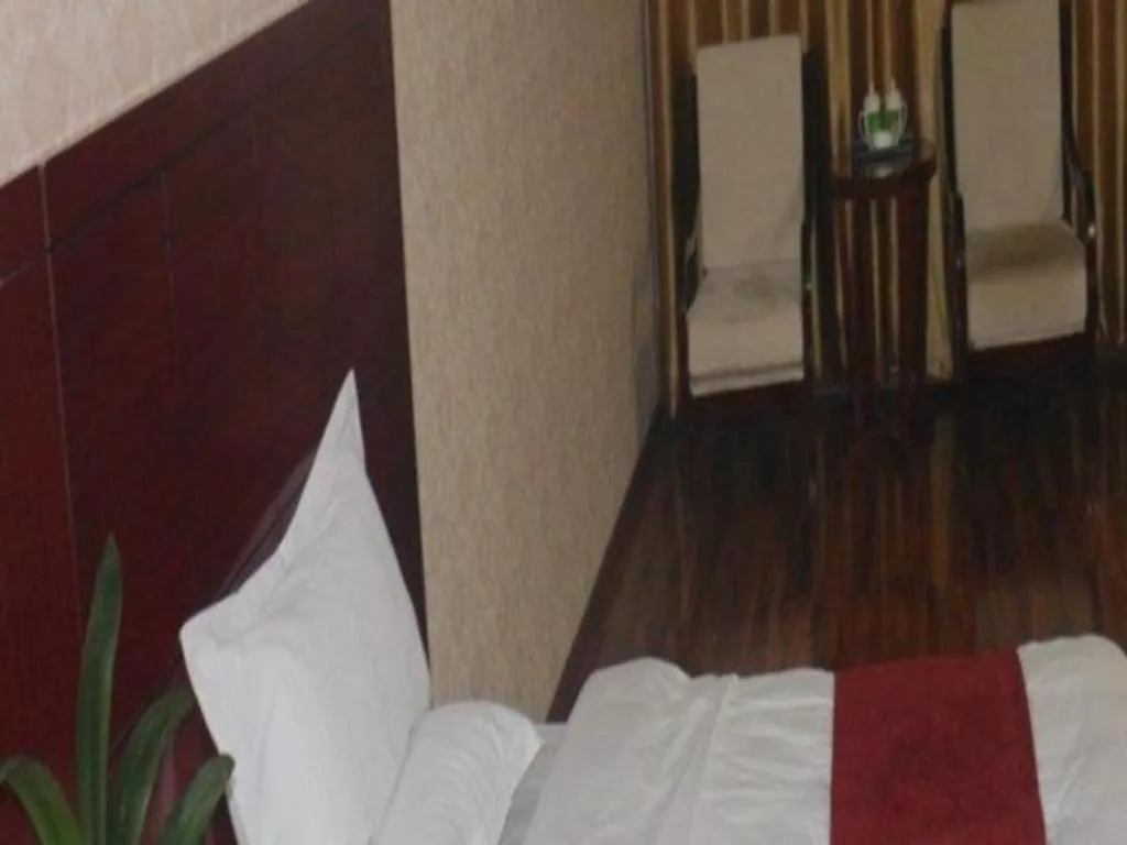 Bed in GreenTree Alliance Gansu Longnan Beishan East Road Hotel