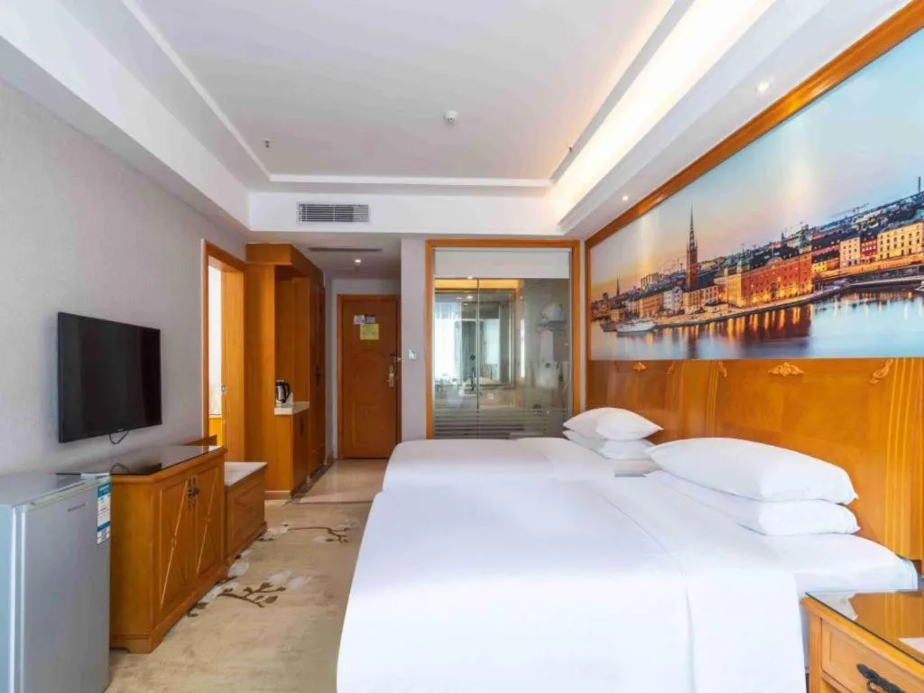 Bed in Vienna Hotel Guangzhou Luochongwei Bus Station Branch