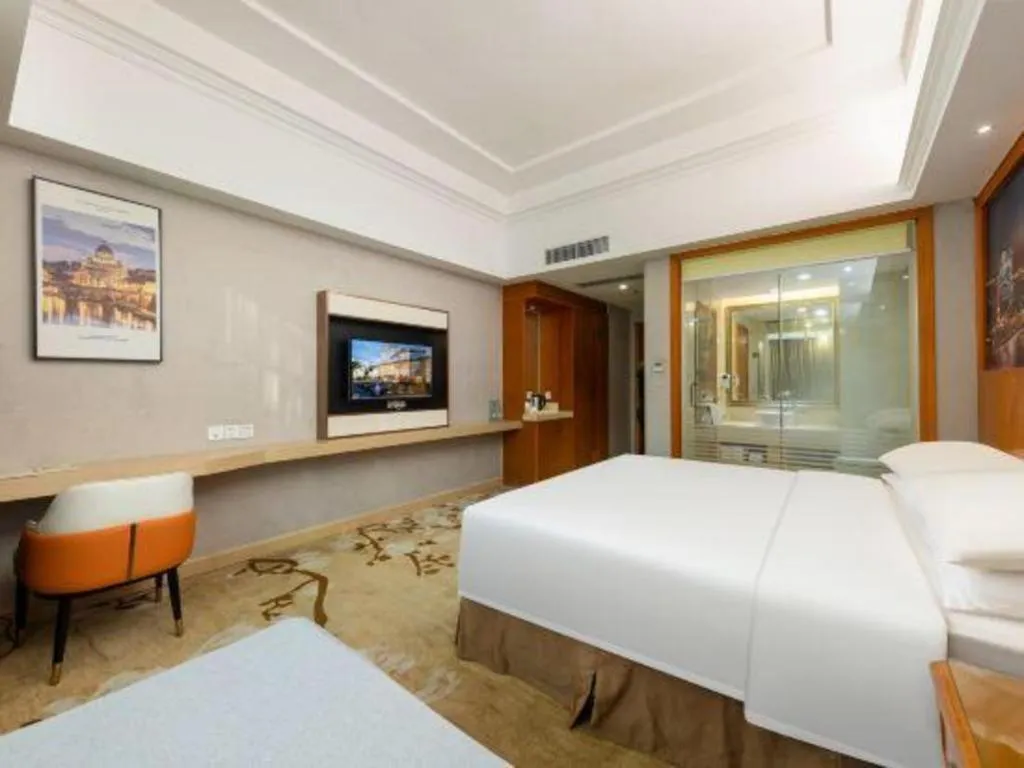 Bed in Vienna Hotel Guangzhou Luochongwei Bus Station Branch