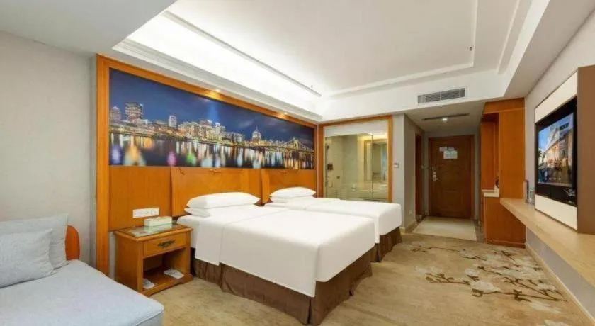 Bed in Vienna Hotel Guangzhou Luochongwei Bus Station Branch