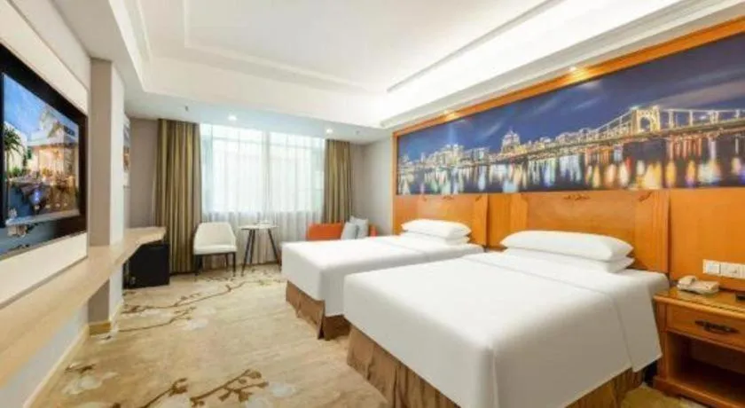 Bed in Vienna Hotel Guangzhou Luochongwei Bus Station Branch