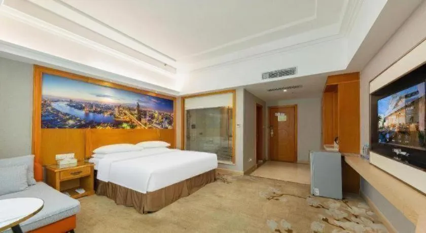 Bed in Vienna Hotel Guangzhou Luochongwei Bus Station Branch