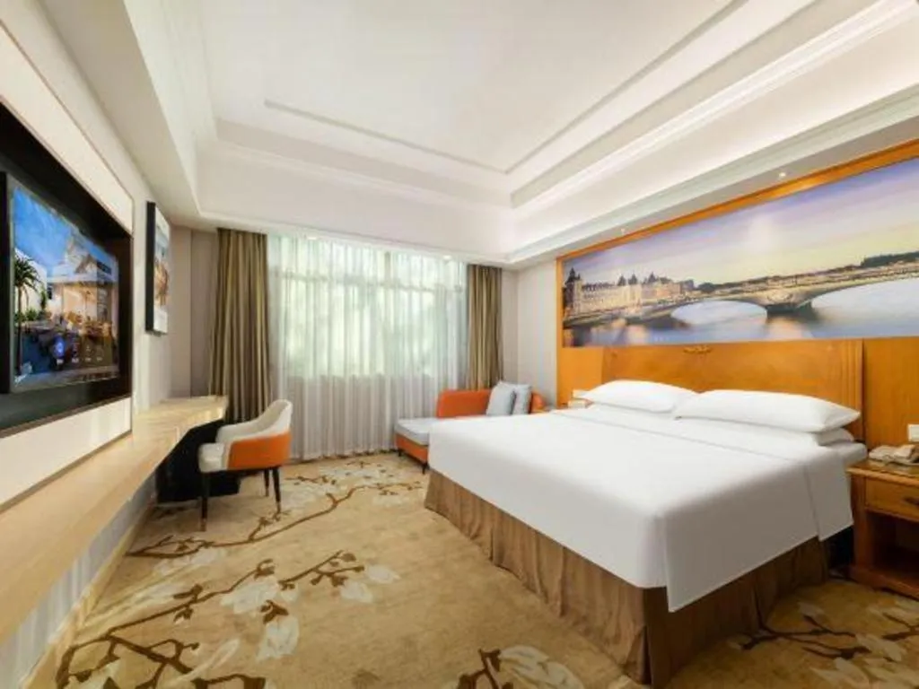 Bed in Vienna Hotel Guangzhou Luochongwei Bus Station Branch