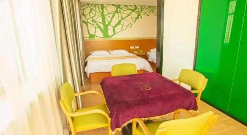 Bed in Vatica Tianjin Jinghai Bus Station Home World Plaza Hotel