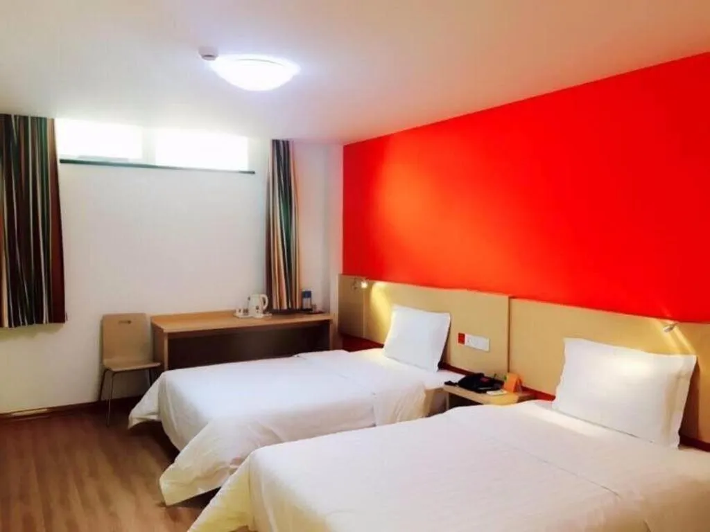Bed in 7 Days Inn Tianjin Ancient Cultural Street Jinshiqiao Metro Station