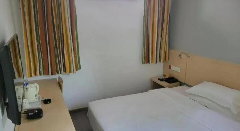 Bed in 7 Days Inn Tianjin Ancient Cultural Street Jinshiqiao Metro Station