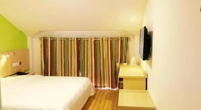 Bed in 7 Days Inn Tianjin Ancient Cultural Street Jinshiqiao Metro Station