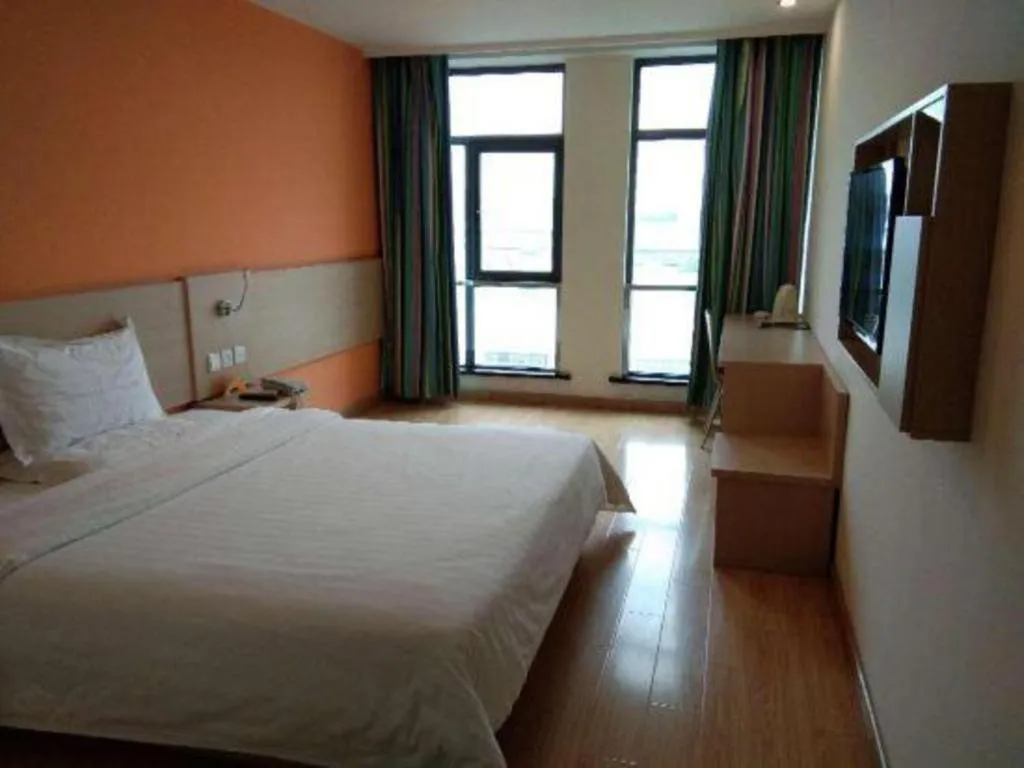 Bed in 7 Days Inn Shanghai Minhang Dongchuan Road Jiaotong University