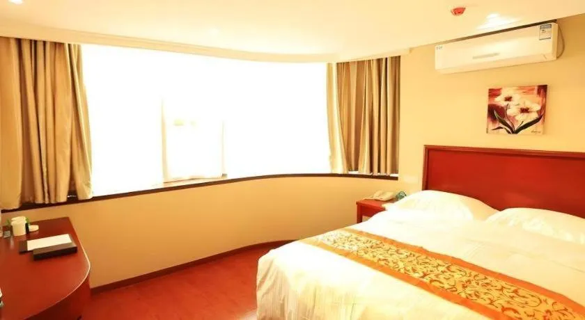 Bed in GreenTree Inn Nanjing Forestry University National Exhibition Center Express Hotel