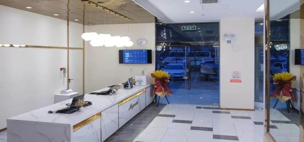 Magnotel Business Xuzhou Feng County Bus Station