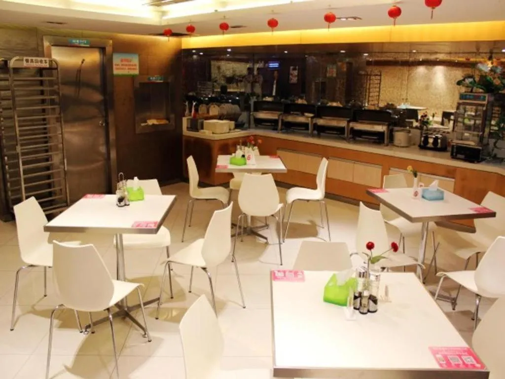 Magnotel Business Xuzhou Feng County Bus Station