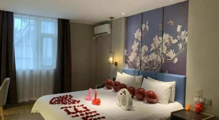 Bed in Magnotel Business Xuzhou Feng County Bus Station