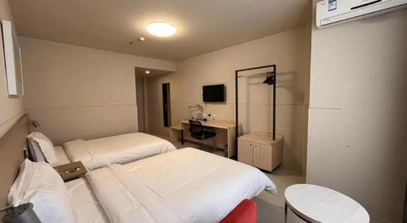 Bed in Jinjiang Inn Tianjin Jizhou Renmin West Street Branch