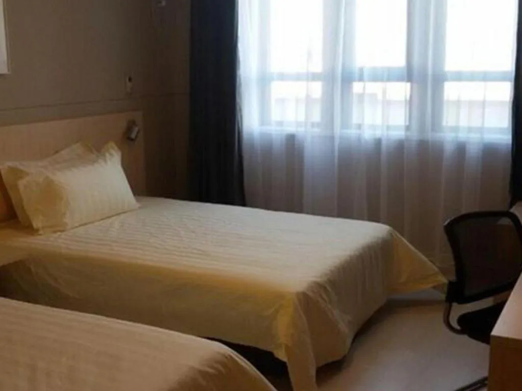 Bed in Jinjiang Inn Tianjin Jizhou Renmin West Street Branch