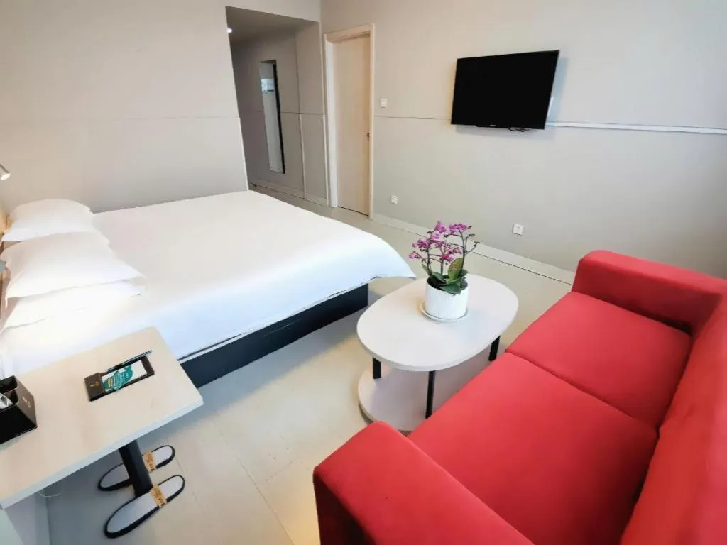 Bed in Jinjiang Inn Xuzhou Peixian Hancheng Road