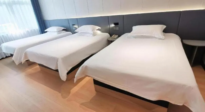 Bed in Jinjiang Inn Xuzhou Peixian Hancheng Road