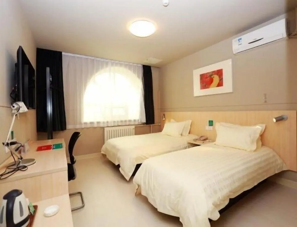 Bed in Jinjiang Inn Hotel Tianjin Xinkai Road Branch