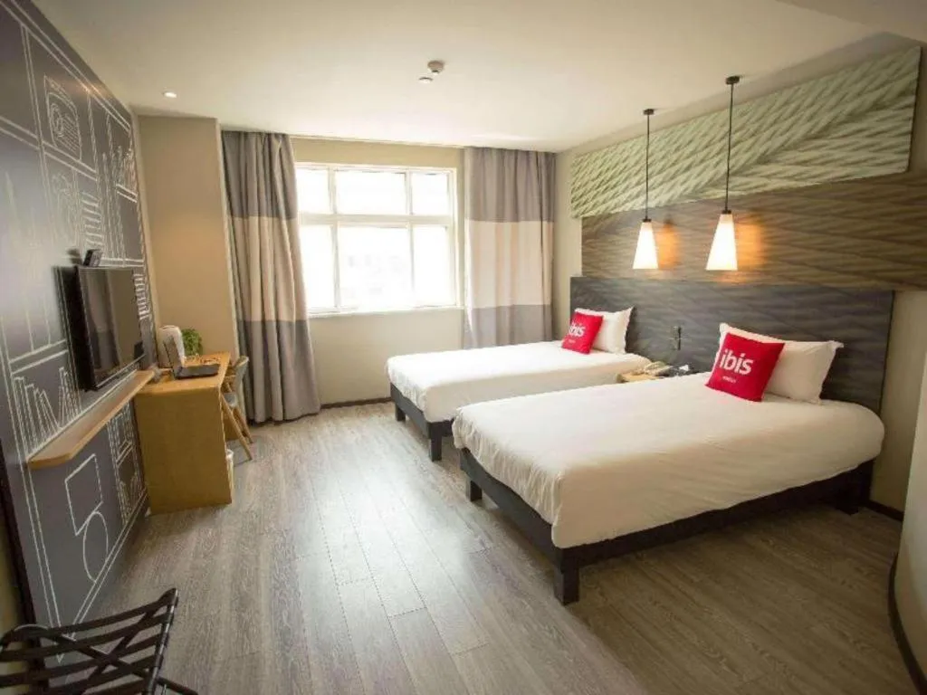 Bed in ibis Xi'an First Gaoxin RD