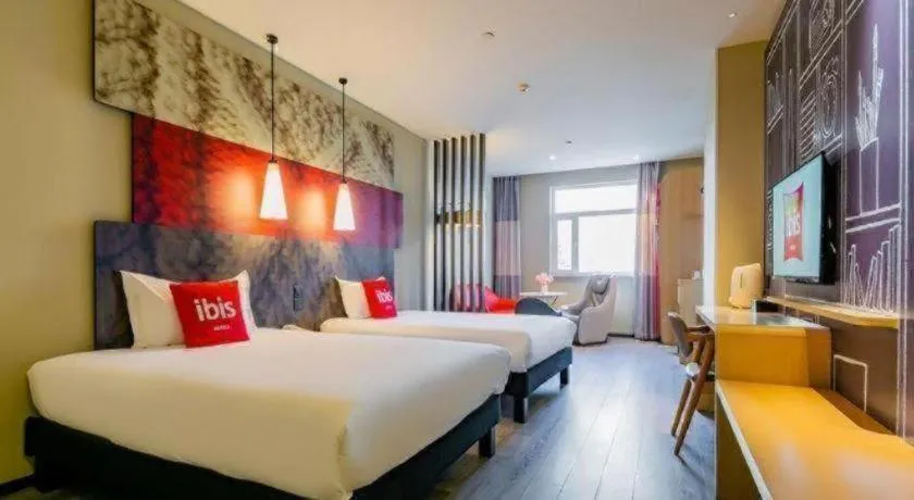 Bed in ibis Xi'an First Gaoxin RD