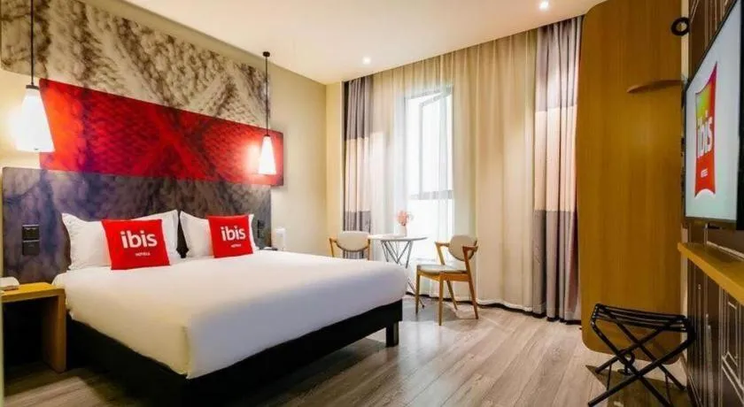 Bed in ibis Xi'an First Gaoxin RD