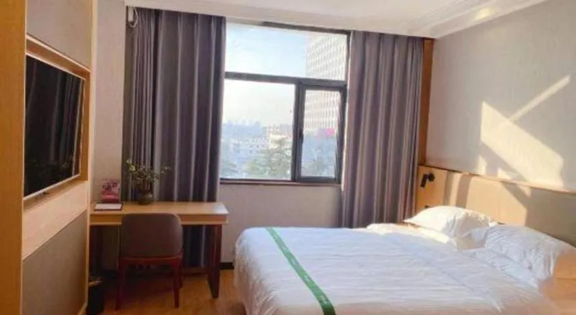 Bed in GreenTree Inn XuZhou PiZhou Dayunhe Decorative city PiXin(N) Road Express Hotel