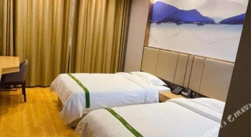 Bed in GreenTree Inn XuZhou PiZhou Dayunhe Decorative city PiXin(N) Road Express Hotel