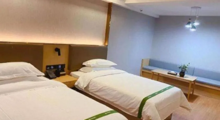 Bed in GreenTree Inn XuZhou PiZhou Dayunhe Decorative city PiXin(N) Road Express Hotel