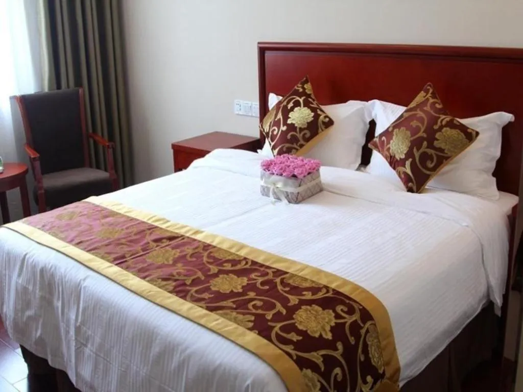 Bed in GreenTree Inn XuZhou PiZhou Dayunhe Decorative city PiXin(N) Road Express Hotel