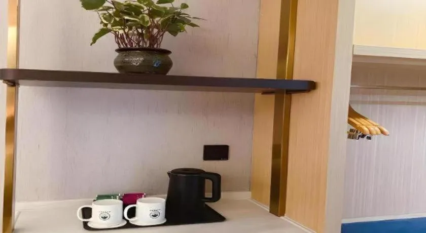 GreenTree Inn XuZhou PiZhou Dayunhe Decorative city PiXin(N) Road Express Hotel