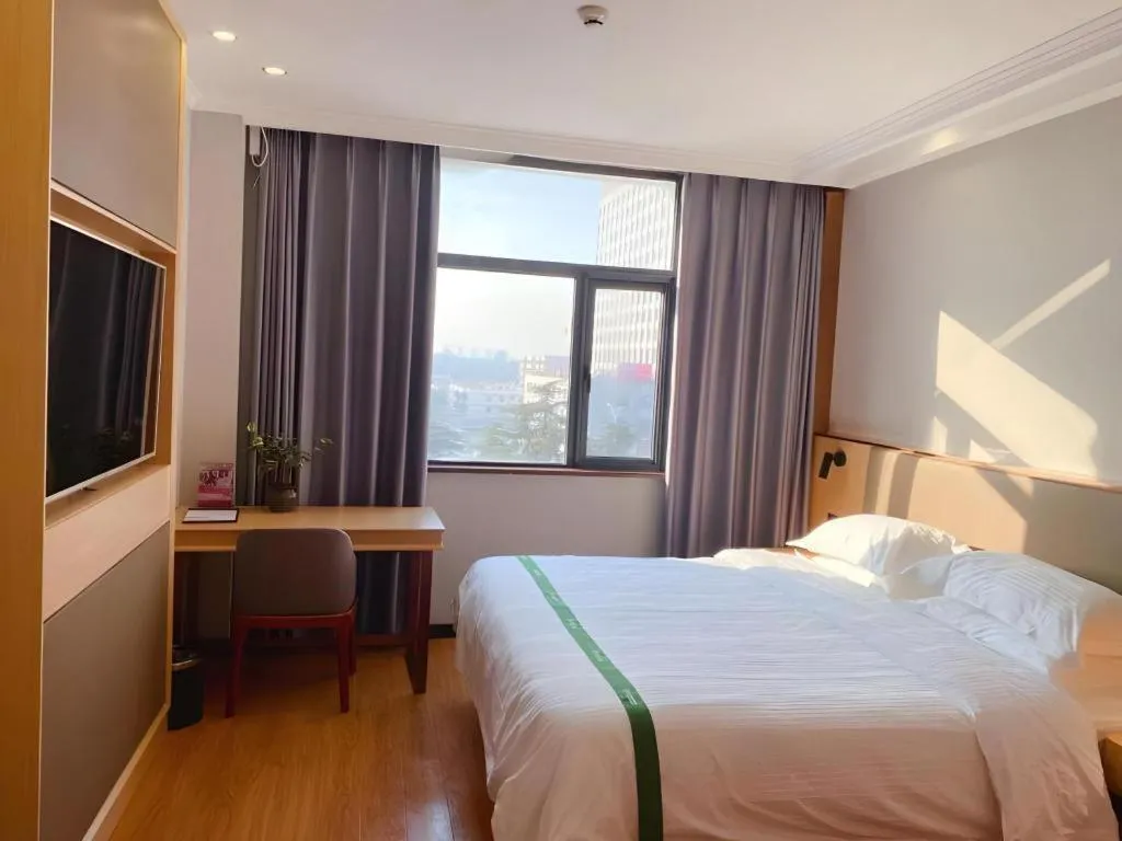 Bed in GreenTree Inn XuZhou PiZhou Dayunhe Decorative city PiXin(N) Road Express Hotel