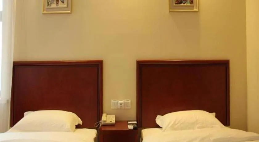 Bed in GreenTree Inn Fuyang Yijing International North Business