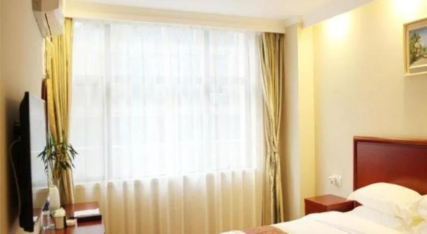 Bed in GreenTree Inn Fuyang Yijing International North Business