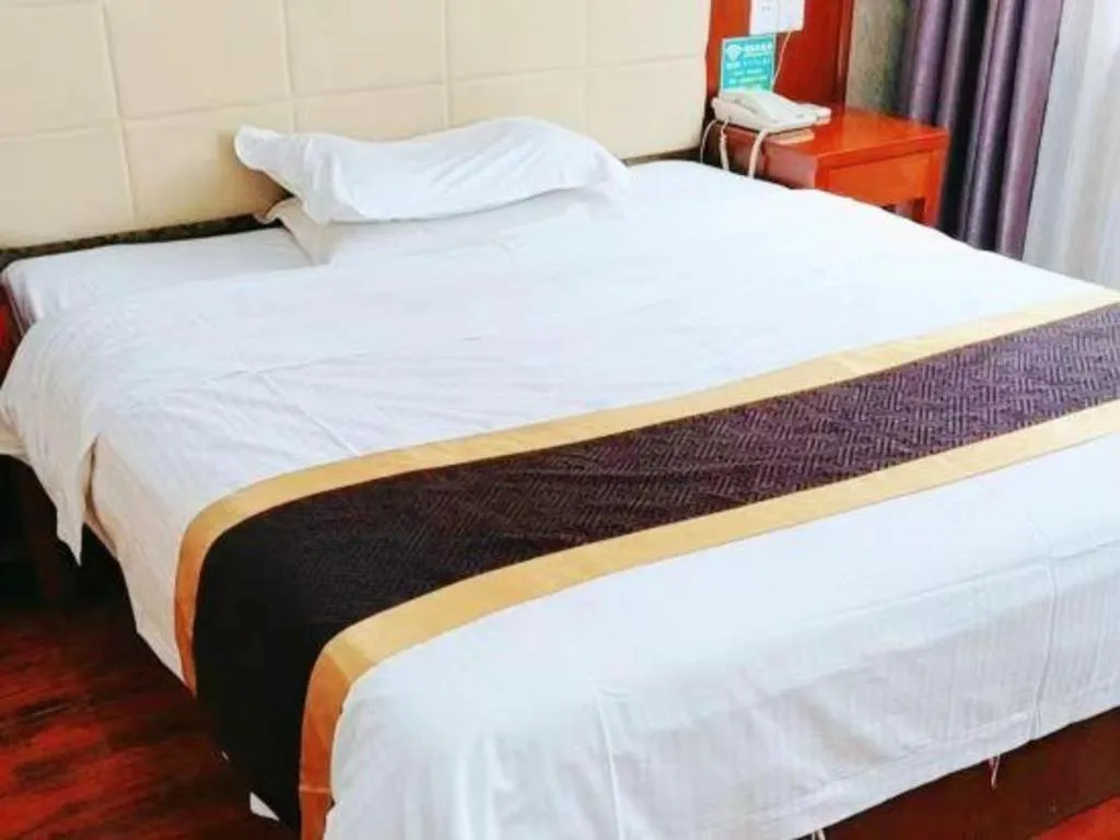 Bed in GreenTree Inn Fuyang Yijing International North Business