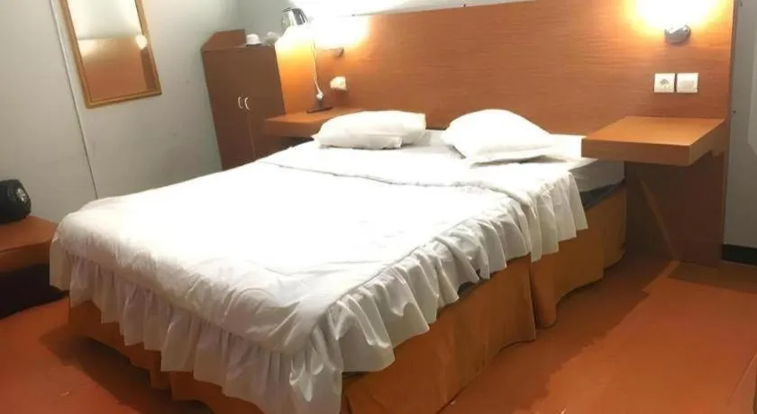 Bed in Hotel Pondok Asri Boyolali