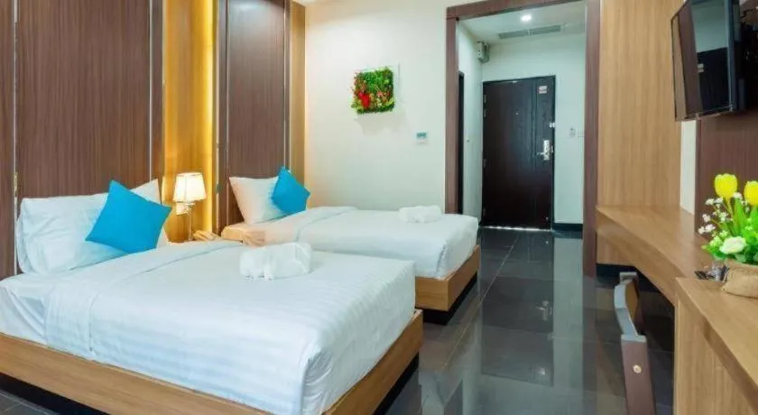 Bed in Thanburi Hotel