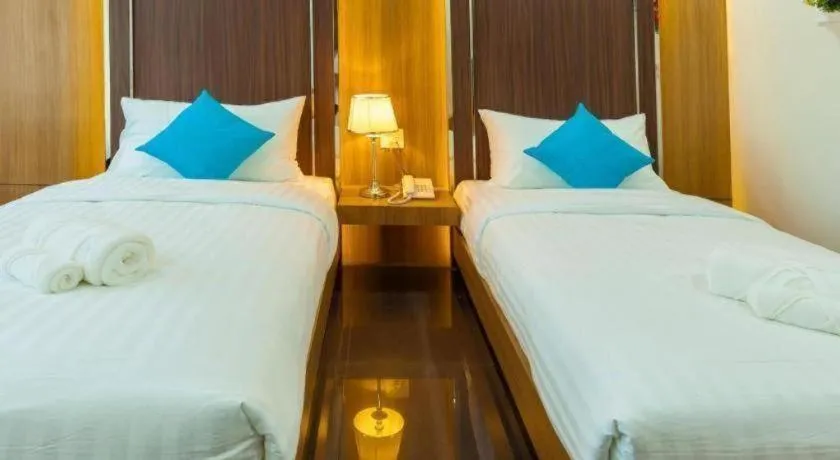 Bed in Thanburi Hotel