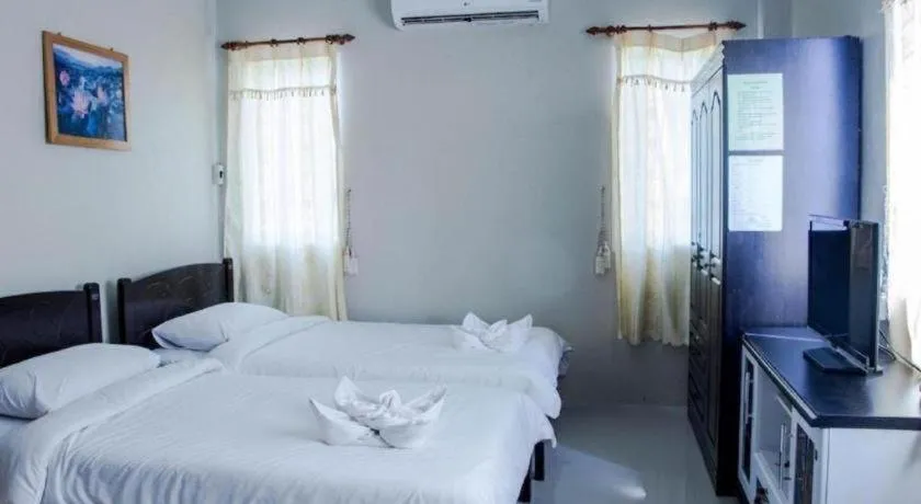 Bed in Hadthong Resort