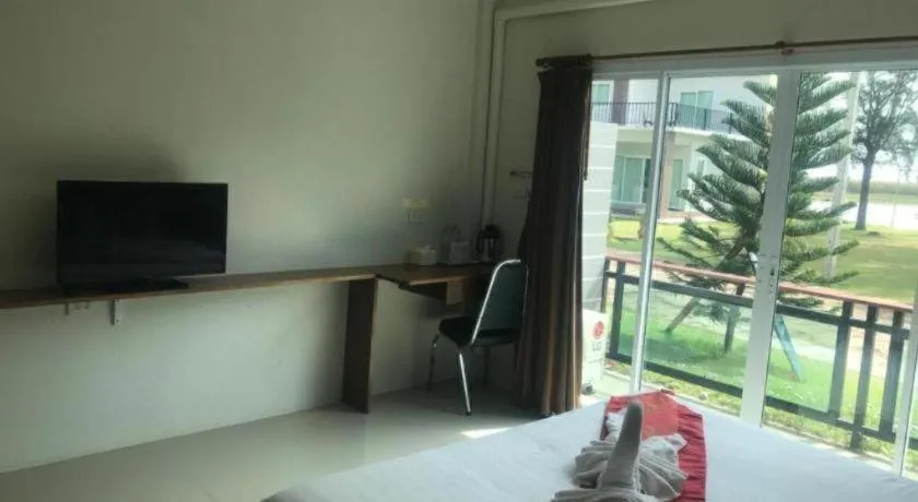 Bed in Hadthong Resort