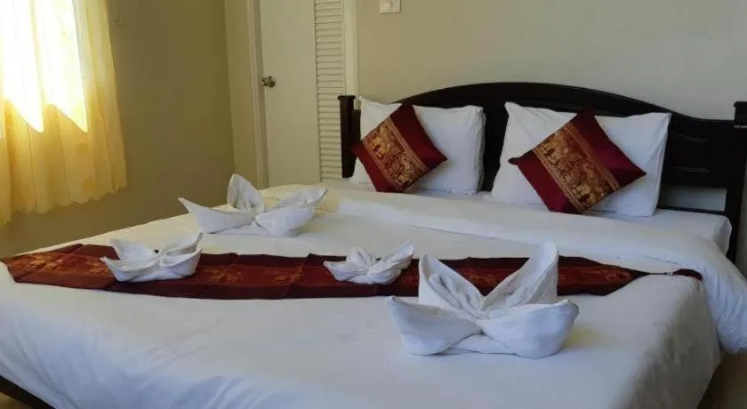 Bed in Hadthong Resort