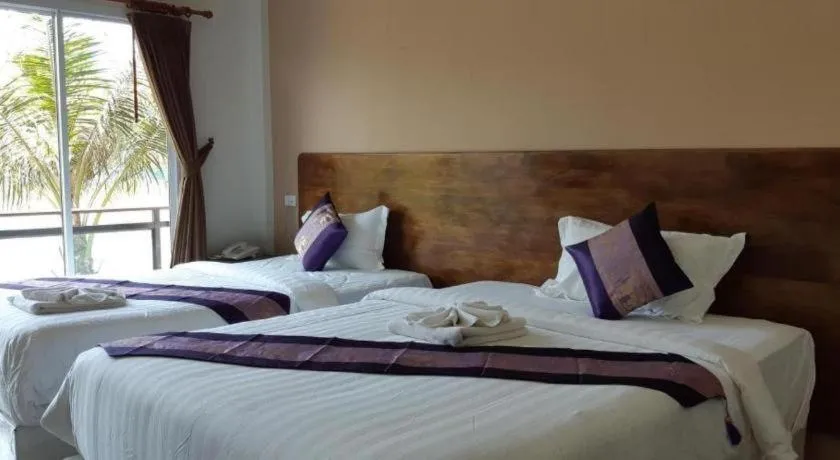 Bed in Hadthong Resort