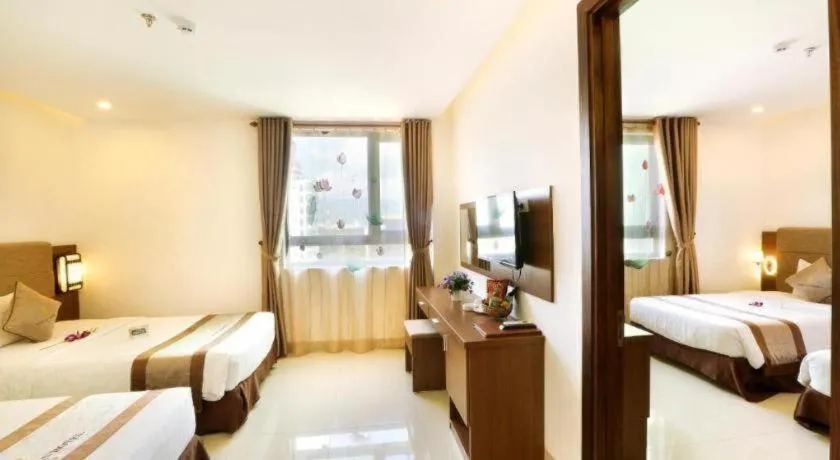 Bed in Ngoc Lan Hotel Da Nang